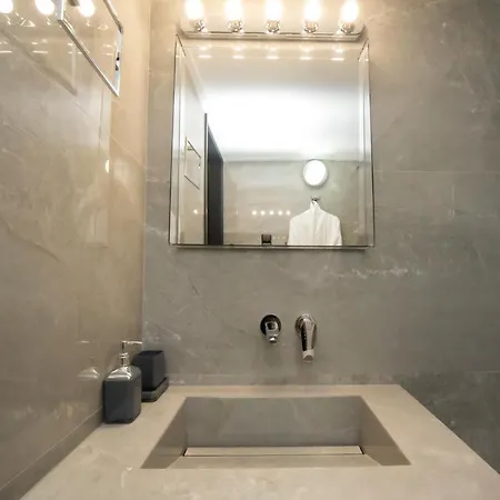 Luxury Premium Suite #1 Халкида Экстерьер фото